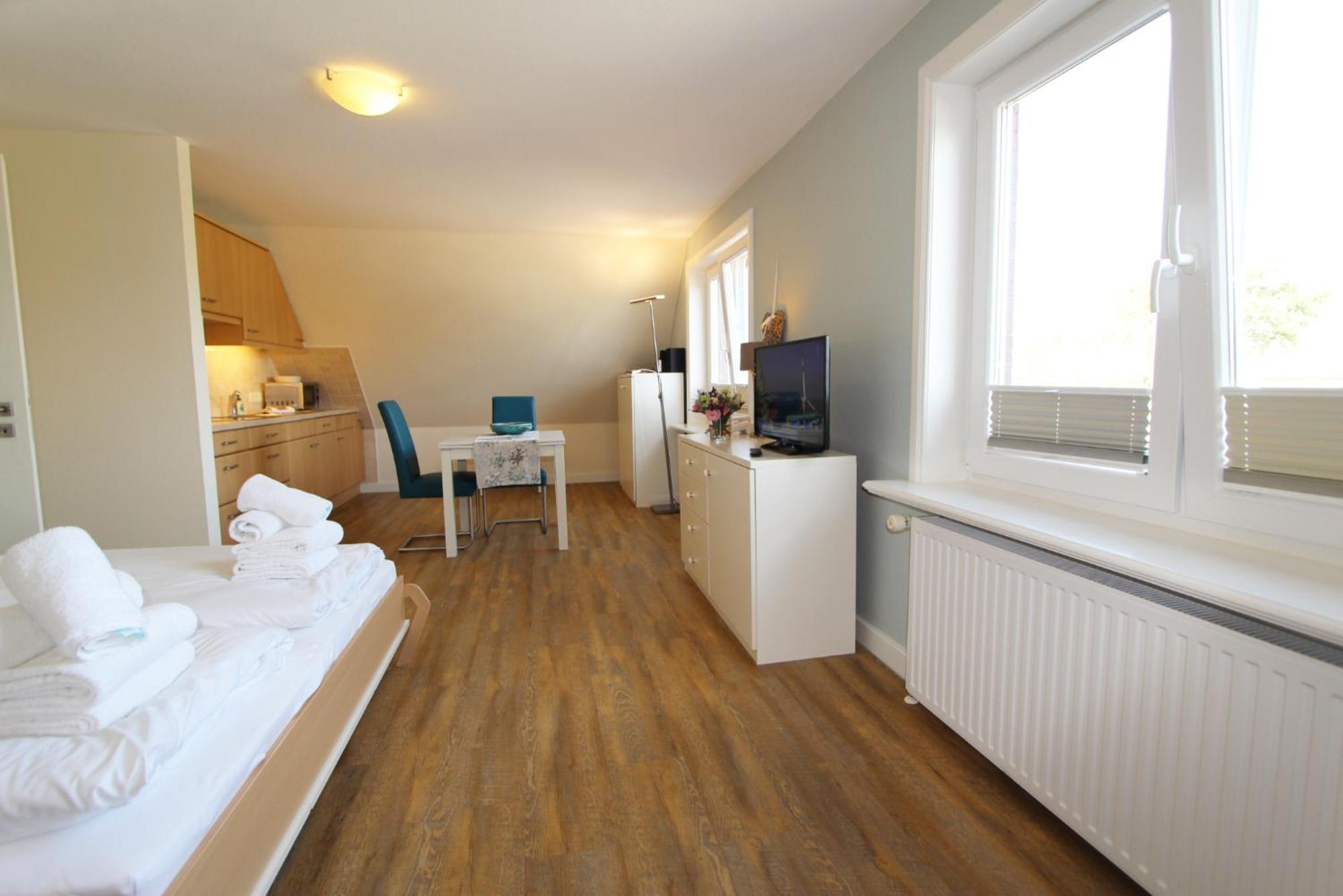 Haus Guenther - Mittelweg 1, App 1 Wenningstedt-Braderup Zewnętrze zdjęcie